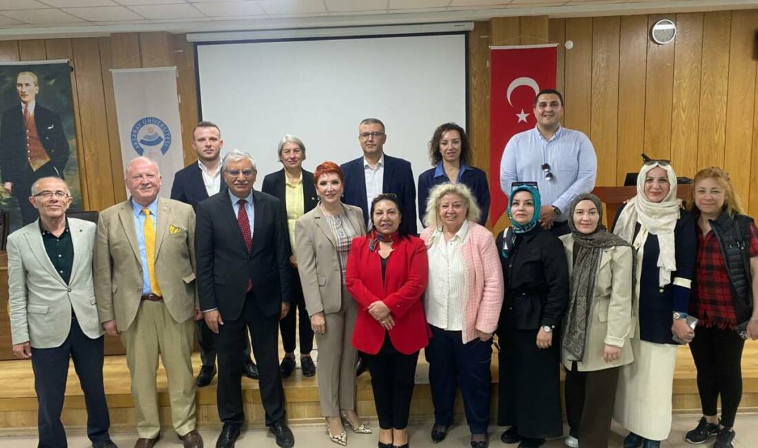 ASÜ Kariyer Merkezinin etkinliğinde ekonominin geleceği ele alındı Aksaray Üniversitesi (ASÜ) Kariyer Geliştirme Uygulama ve Araştırma Merkezi tarafından