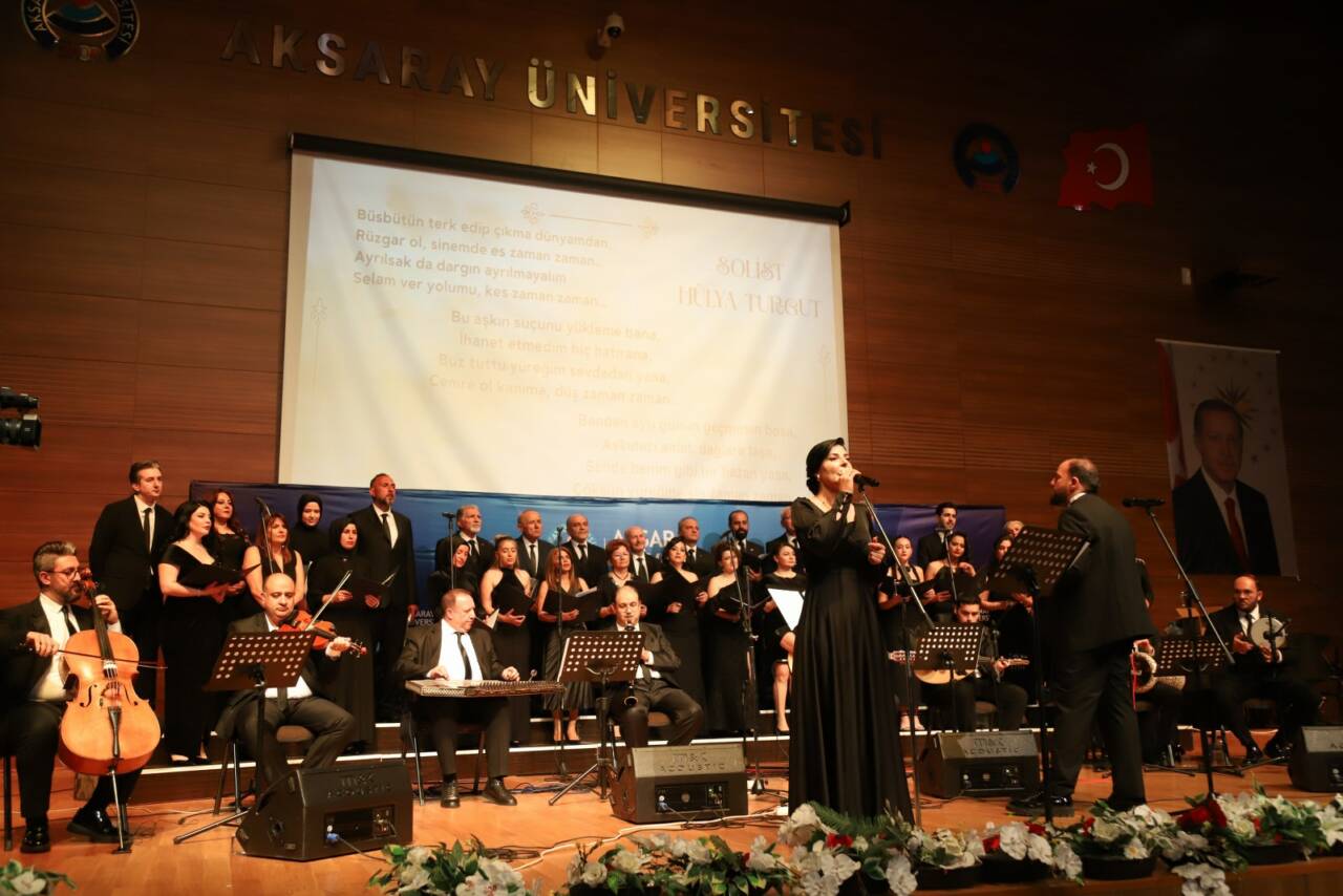 Aksaray Üniversitesinin kuruluşunun 20. yıl etkinlikleri ve Bahar Şenlikleri kapsamında