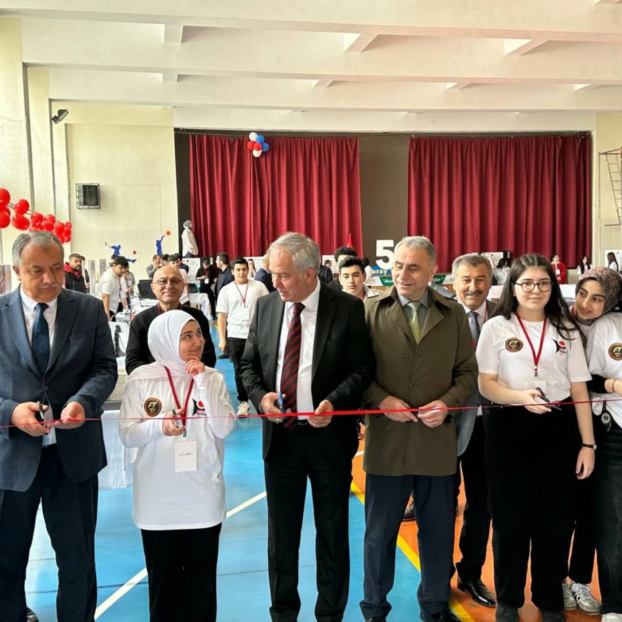 Fatih Mesleki ve Teknik Anadolu Lisesi tarafından düzenlenen TÜBİTAK 4006