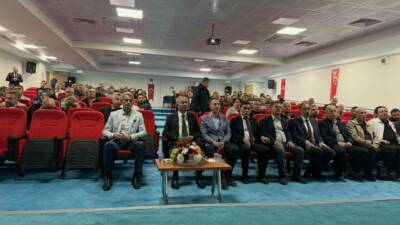 Aksaray’da okul yöneticilerine yönelik başlatılan programda, liderlik ve eğitim yönetimi