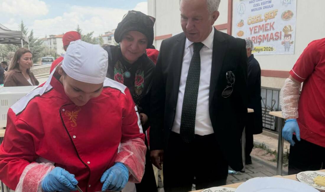 Aksaray’da Engelliler Haftası kapsamında düzenlenen “Özel Şef Yemek Yarışması”nda özel