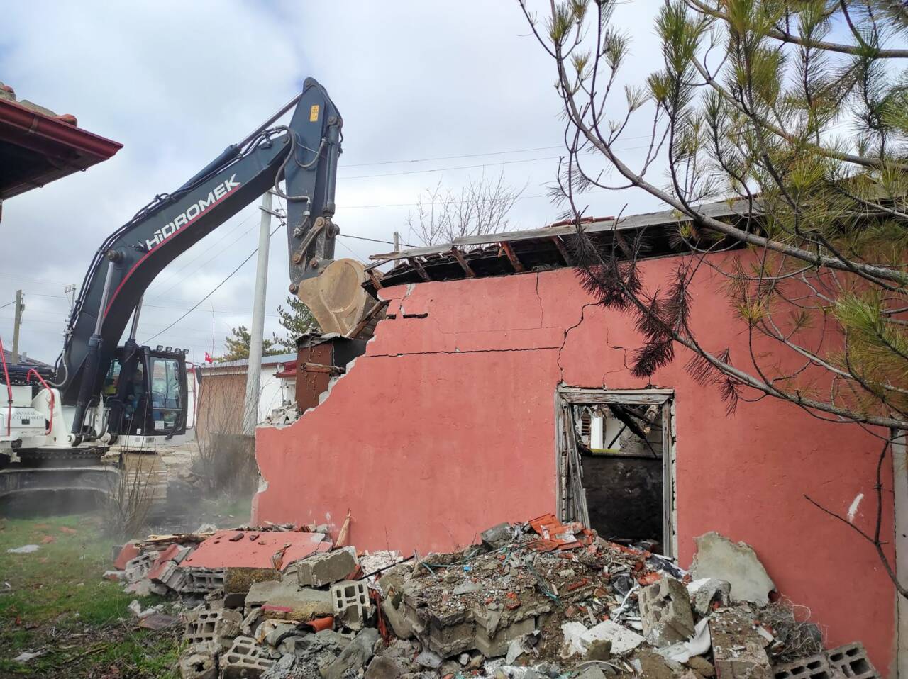 Aksaray İl Özel İdaresi tarafından yürütülen çalışmalar kapsamında, köylerde tespit