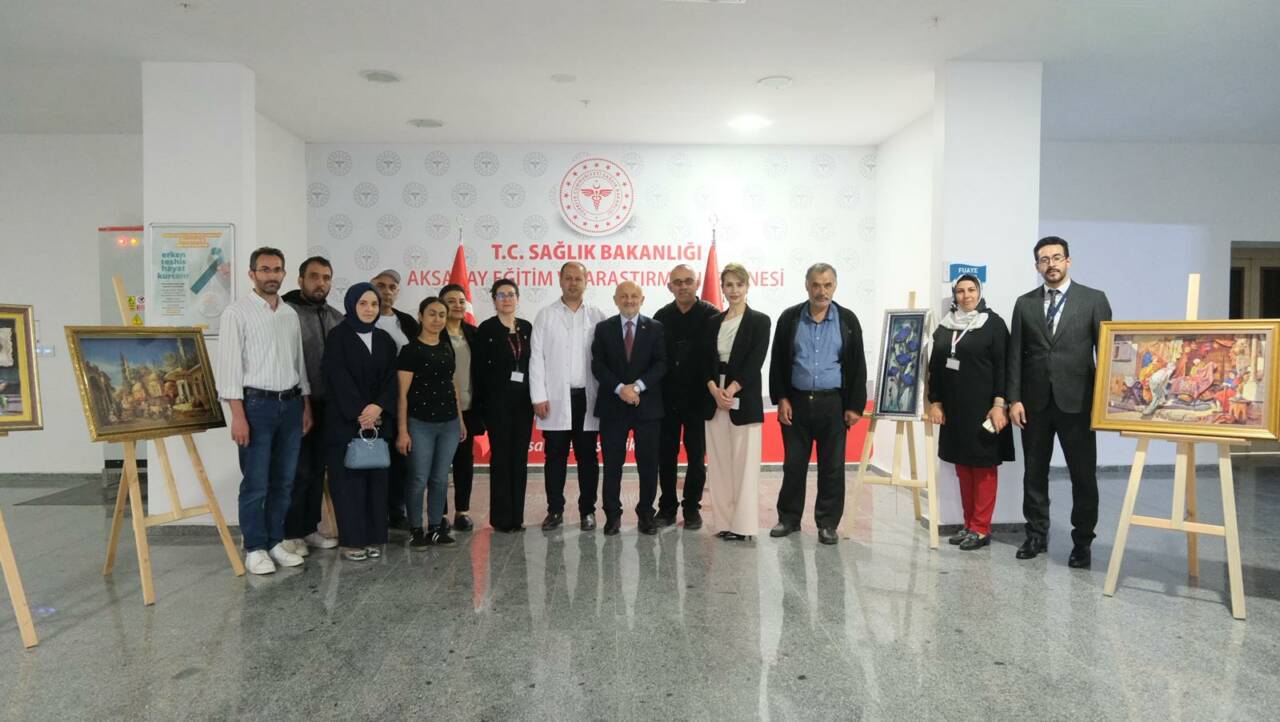 İl Müftüsü Veysel Işıldar, Engelliler Haftası kapsamında hastanede kurulan tanıtım
