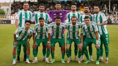Kırmızı grupta Mardin 1969–Muşspor, beyaz grupta Elazığspor–Muğlaspor finalde karşılaşacak. Şampiyonluk
