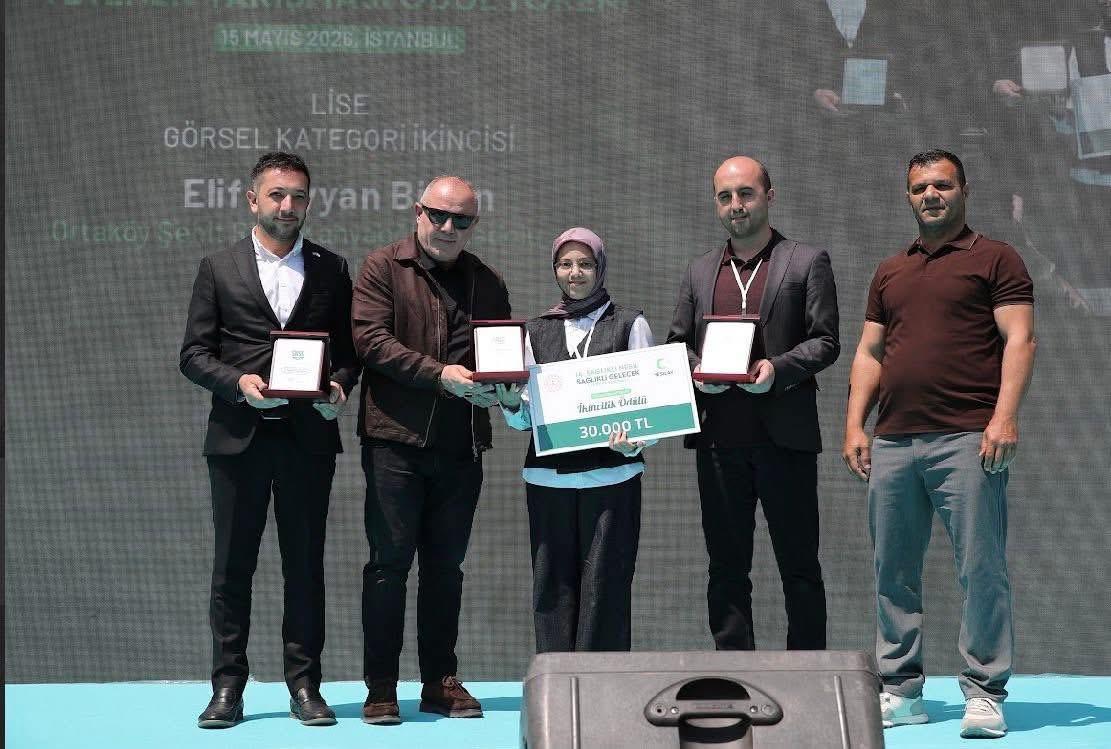 Yeşilay’ın düzenlediği "Sağlıklı Nesil Sağlıklı Gelecek" yarışmasında Aksaray il birincisi
