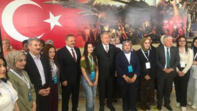 Aksaray Üniversitesi Sağlık Hizmetleri Meslek Yüksekokulu öğrencileri tarafından hazırlanan “Anneler