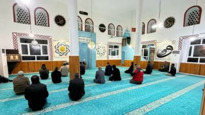 Sultanhanı’na bağlı Yeşiltömek köyünde düzenlenen programda hem Cuma gecesi ihya