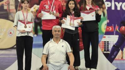 Sakarya’da düzenlenen 2025-2026 Okul Sporları Wushu Türkiye Birinciliği Şampiyonası’nda Aksaraylı