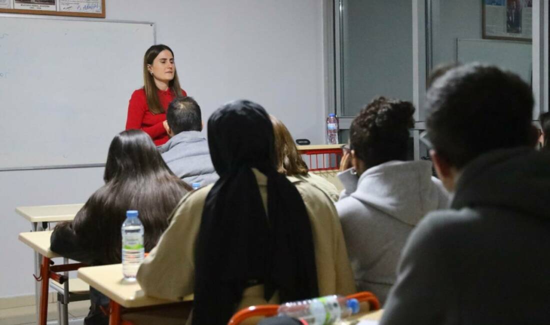 Aksaray Belediyesi tarafından gençlerin eğitim hayatına katkı sunmak amacıyla faaliyetlerini