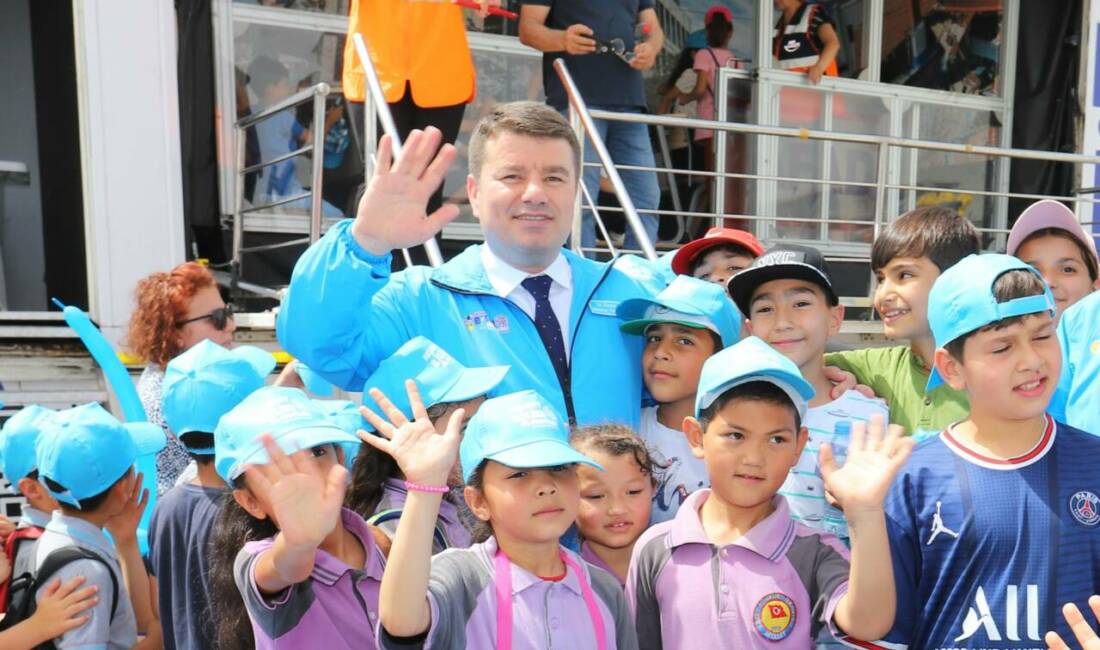 Anadolu’nun ortasında üç günlük teknoloji buluşması: Aksaray Bilim Festivali kapılarını açıyor Türkiye'nin önde gelen teknoloji kuruluşları, savunma sanayii şirketleri, güvenlik birimleri