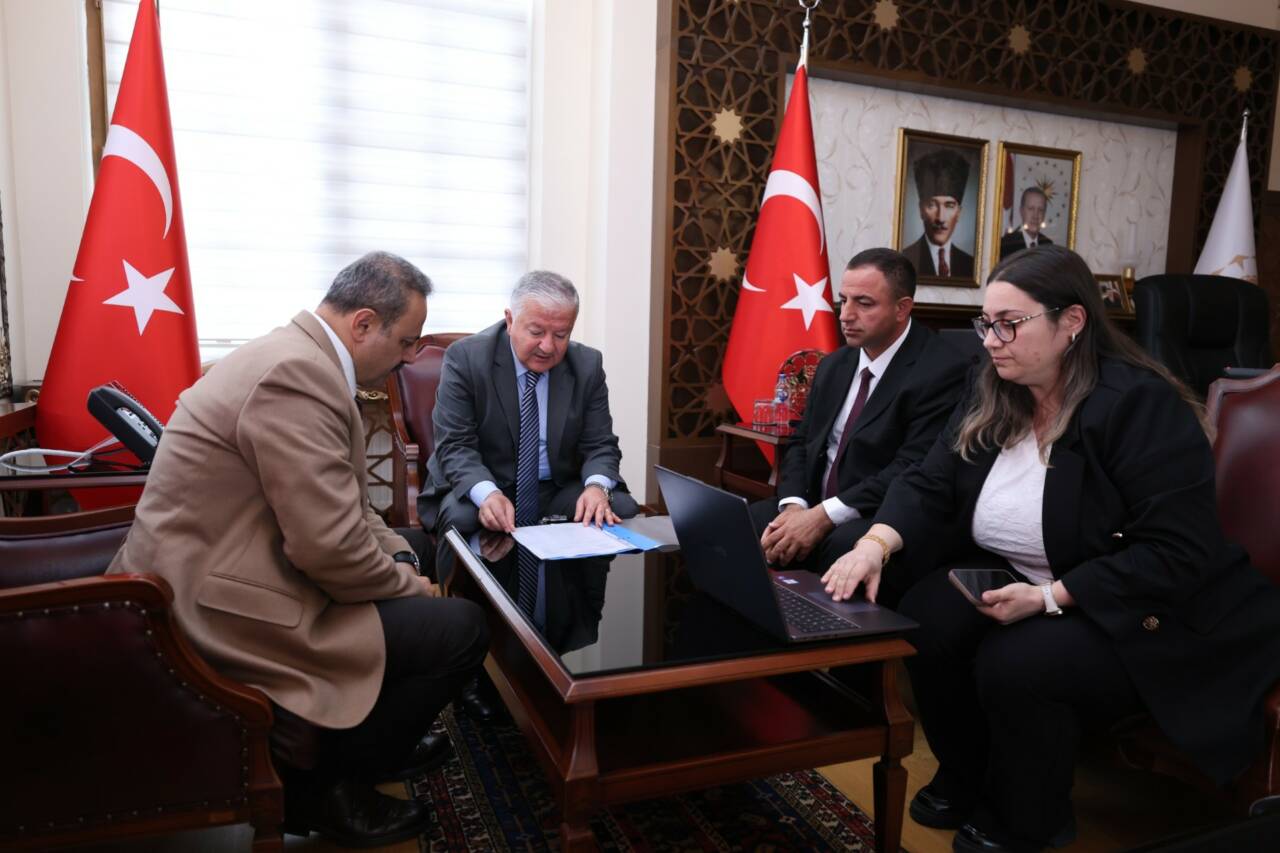 El emeği göz nuru olarak her bir ilmeğinde alın terini