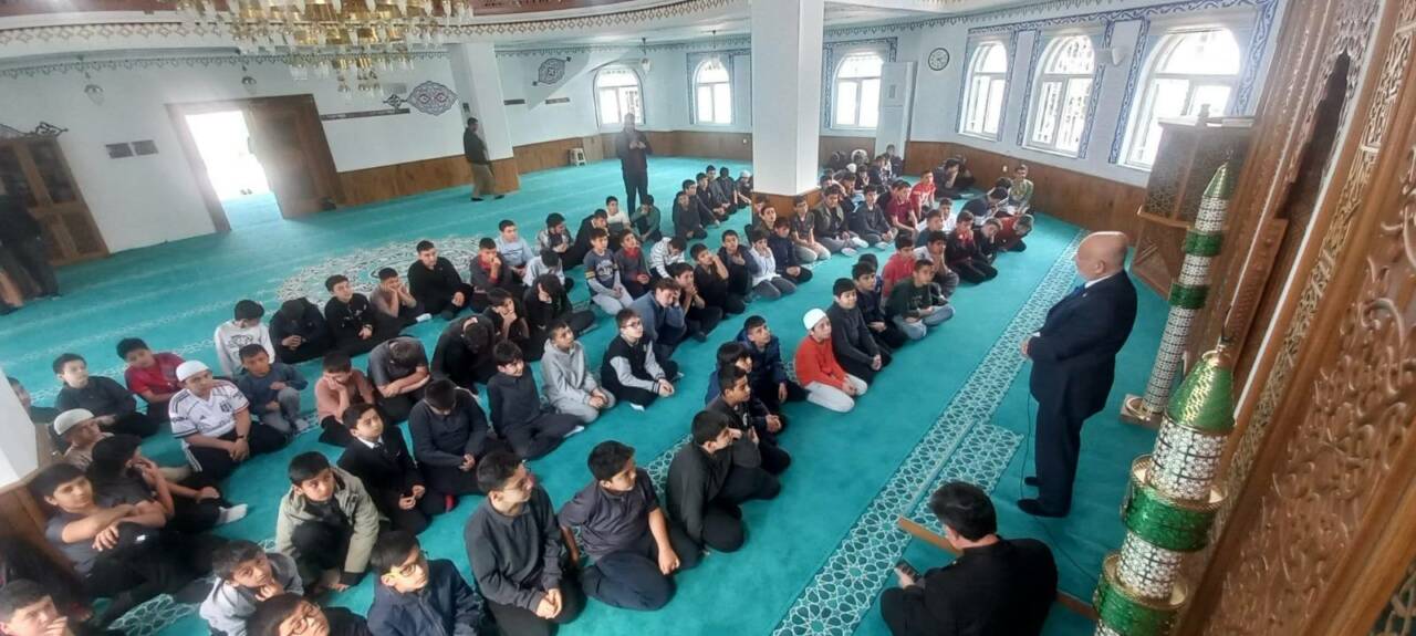Aksaray Müftülüğü’nün 2026 Yaz Kur’an Kursları için ön kayıtları başladı.