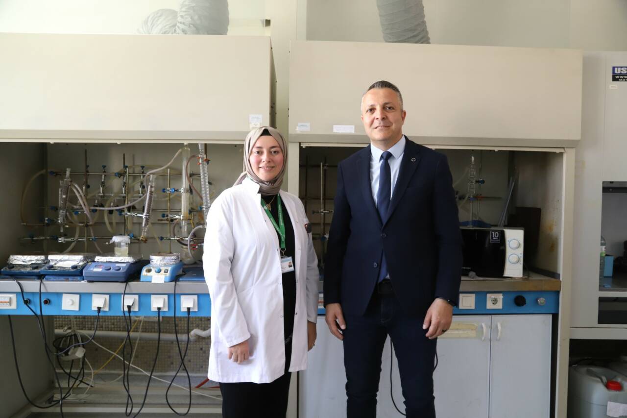 Aksaray Üniversitesi (ASÜ) Fen-Edebiyat Fakültesi Kimya Bölümü, sağlık teknolojileri alanındaki