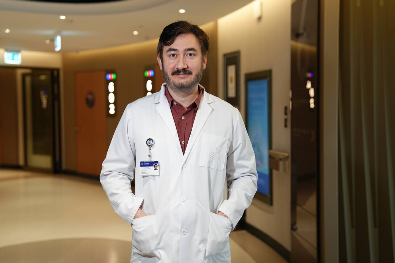 Medipol Acıbadem Bölge Hastanesi Tıbbi Onkoloji Uzmanı Doç. Dr. Atakan