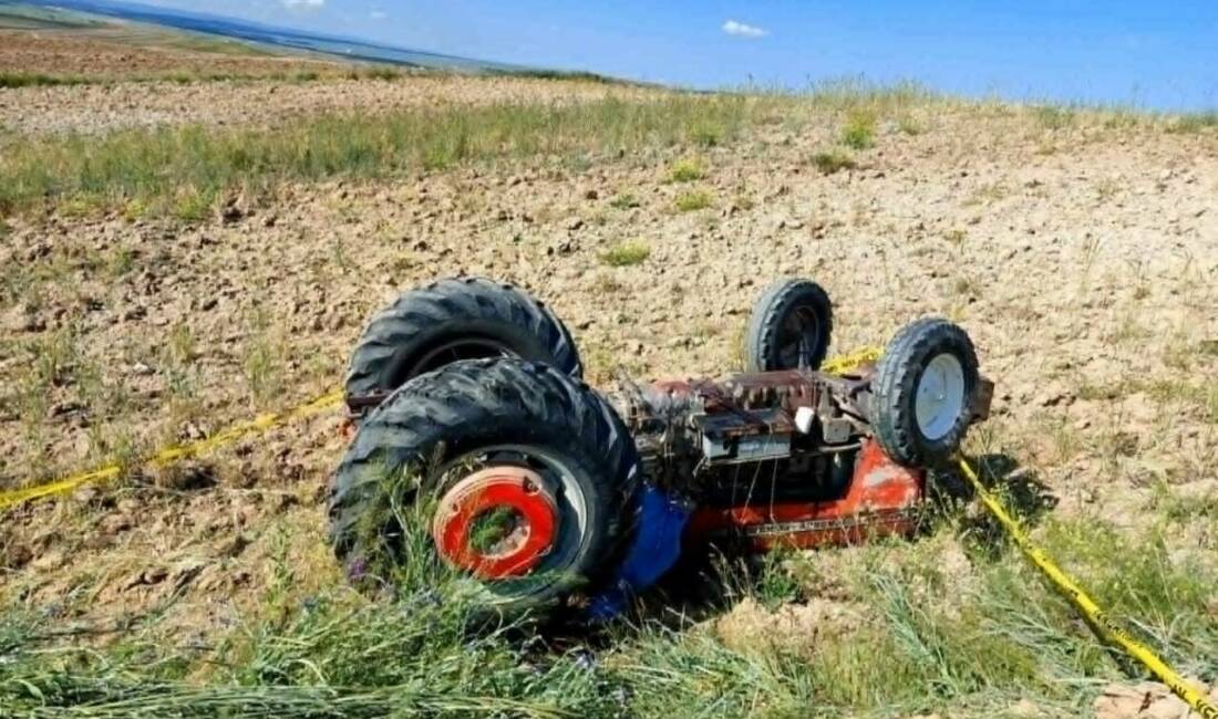 Devrilen traktörün altında kalan sürücü öldü Nevşehir'in Kozaklı ilçesinde devrilen traktörün altında kalan sürücü hayatını kaybetti.