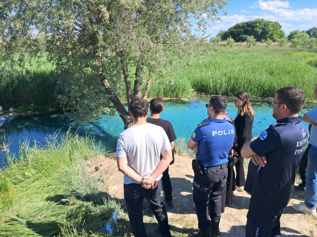 Eskişehir'in Çifteler ilçesinde, Sakarya Nehri'nin kaynaklarından Sakaryabaşı'na giren kişi boğuldu.