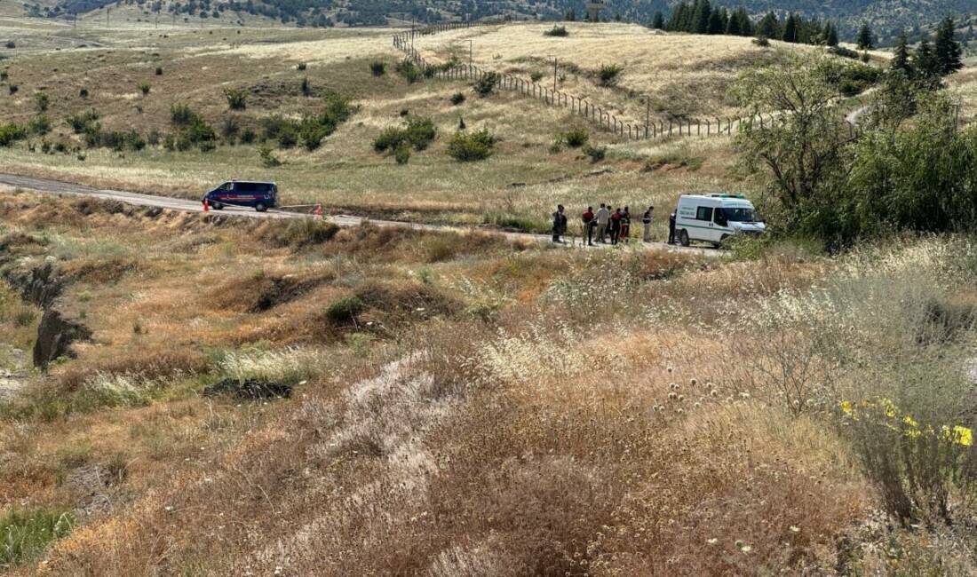 İmha sahasında mühimmatın kazara patlaması sonucu 2 kişi hayatını kaybetti Kırıkkale'nin Yahşihan ilçesinde imha sahasında mühimmatın kazara patlaması sonucu 2