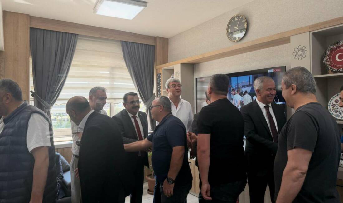 İl Millî Eğitim Müdürü Metin Alpaslan, Kurban Bayramı dolayısıyla personelle