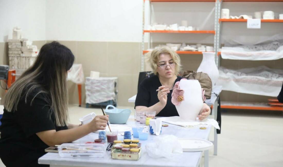 Selime Sultan Kadın Aktivite Merkezi’nde kadınlara eğitim seferberliği Aksaray Belediyesi bünyesindeki Selime Sultan Kadın Aktivite Merkezi’nde kurslar sürüyor.