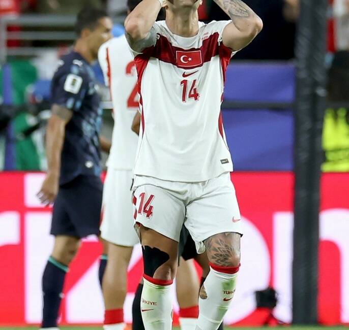 Milli futbolcular gözyaşlarını tutamadı! 2026 FIFA Dünya Kupası D Grubu ikinci maçında Paraguay'a 1-0