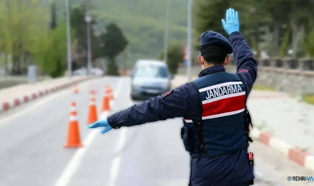 Ağaçören İlçe Jandarma Komutanlığı Trafik ekiplerince yük taşımacılığı yapan araçlara