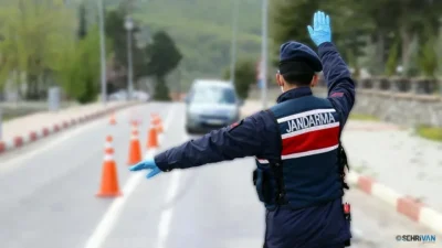 Ağaçören İlçe Jandarma Komutanlığı Trafik ekiplerince yük taşımacılığı yapan araçlara