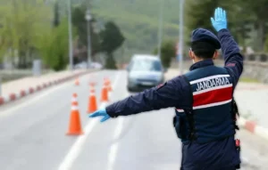 Ağaçören İlçe Jandarma Komutanlığı Trafik ekiplerince yük taşımacılığı yapan araçlara