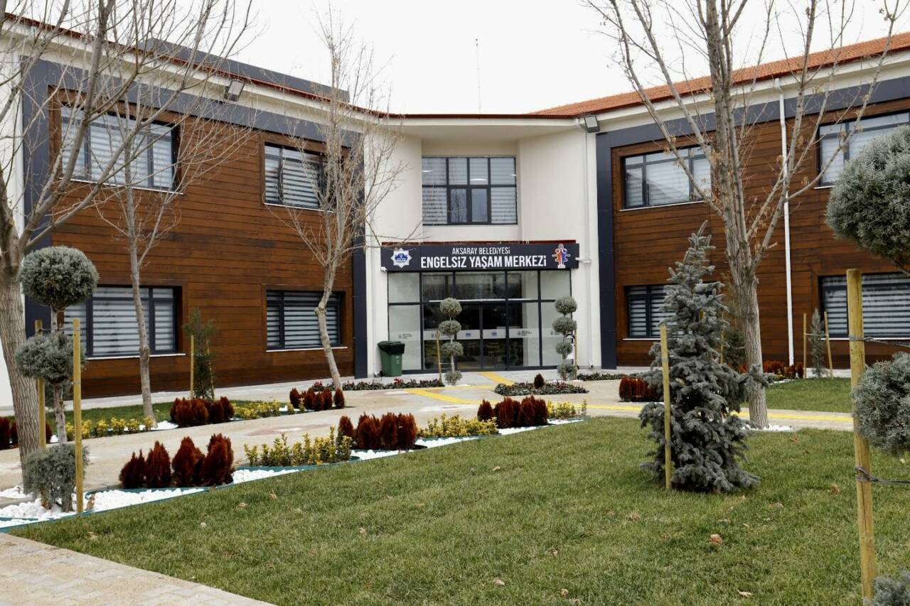 Aksaray Belediyesi Engelsiz Yaşam Merkezi tarafından özel bireylerin gelişimine katkı