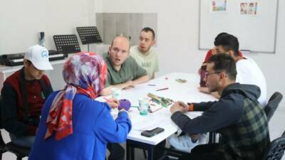 Aksaray Belediyesi Engelsiz Yaşam Merkezi, özel bireyler için düzenlenen eğitim