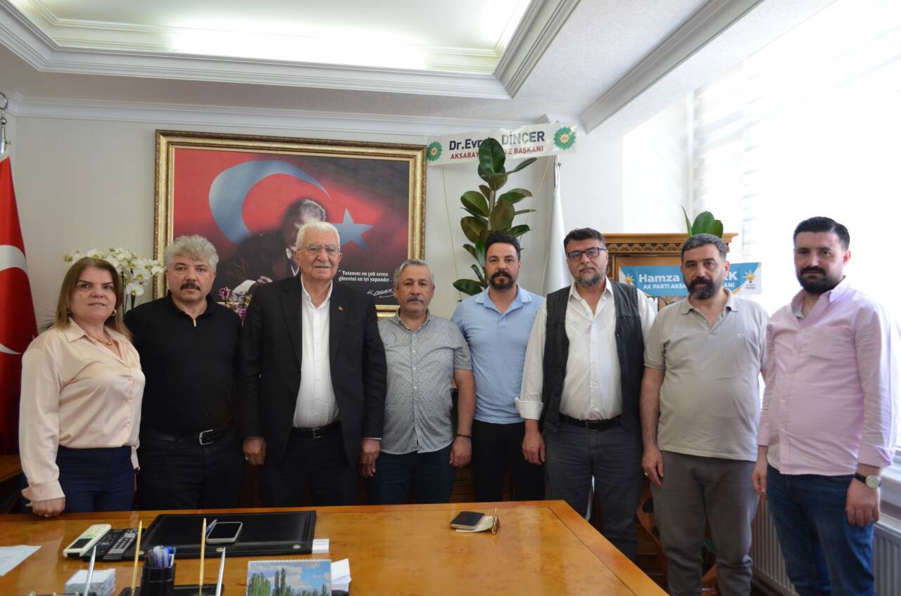 Aksaray Berberler ve Kuaförler Odası heyeti, Birlik Başkanlığına seçilen Veysel