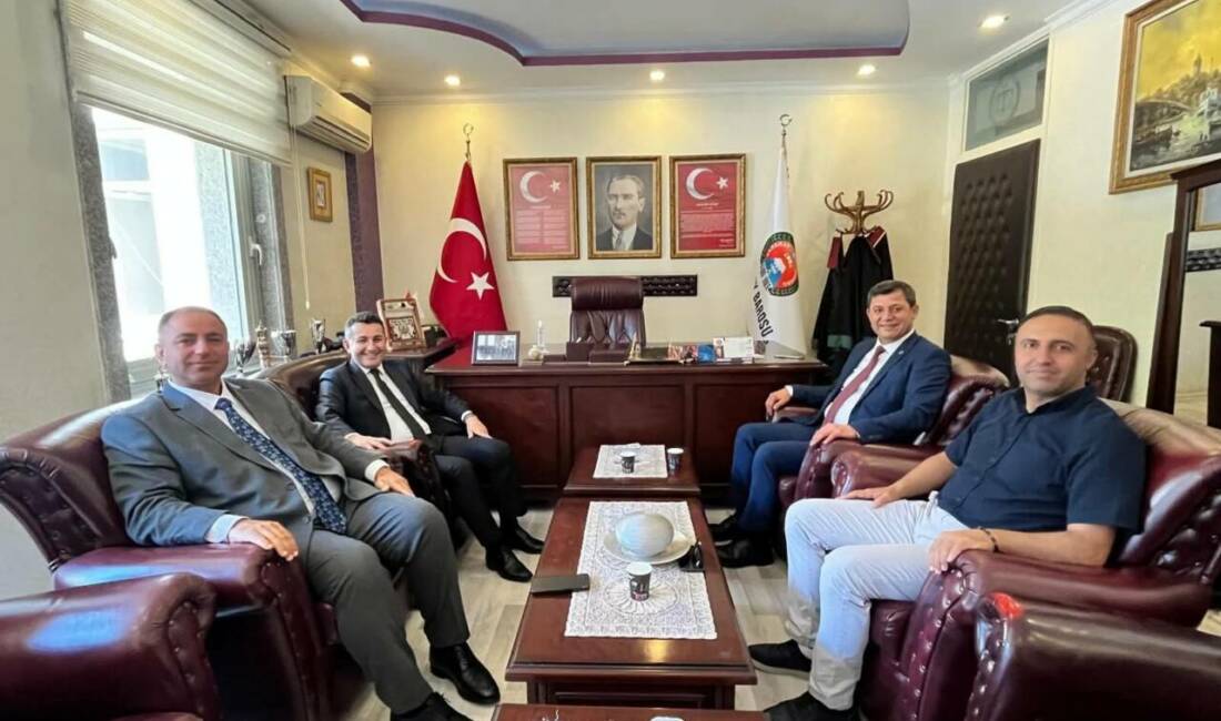 Vali Yardımcılarından Aksaray Barosu’na ziyaret Aksaray Vali Yardımcıları Mustafa Duruk ve Turan Soğukoluk, Aksaray Barosu’nu