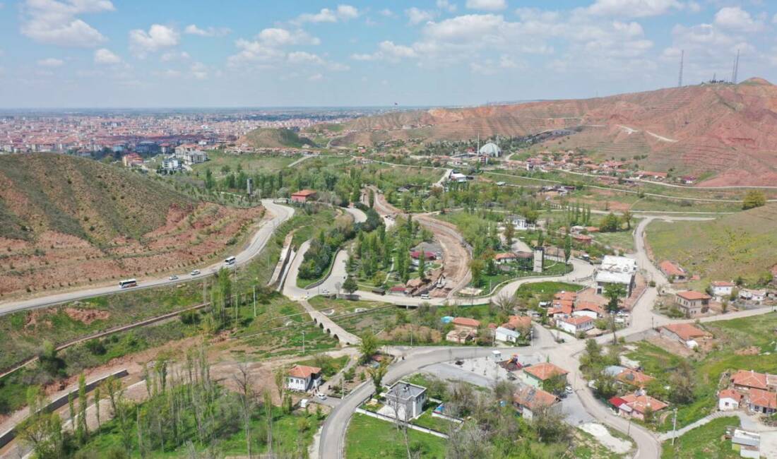 Aksaray’da Uluırmak Deresi’nde koruma hattı oluşturuluyor! DSİ tarafından Uluırmak Deresi’nde başlatılan taşkın koruma projesi kapsamında 3
