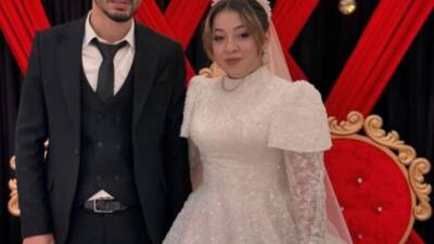 Gümüşhane'nin Torul ilçesinde bir kişi bugün eşini odunla döverek öldürdü.
