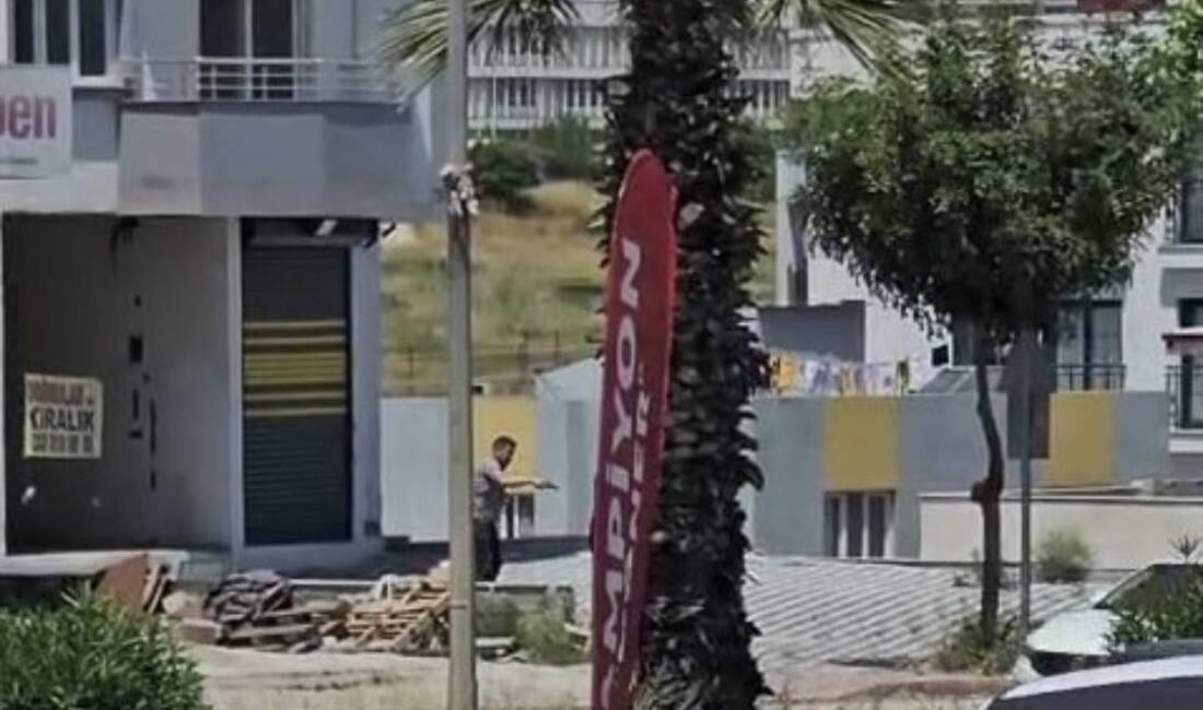 Adana'da emekli polisin kendisine döner bıçağı ile saldıran oğlunu öldürdüğü