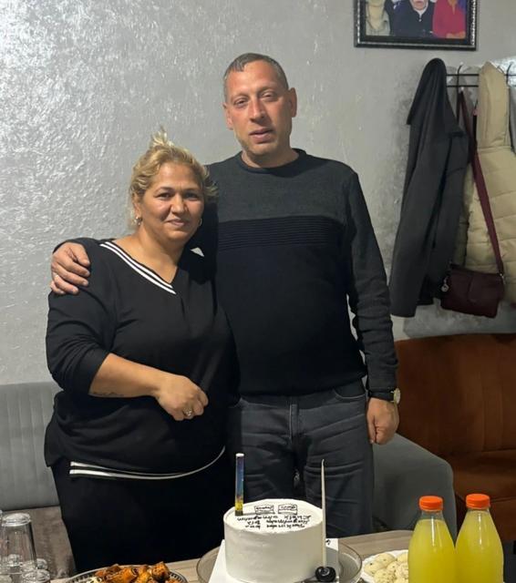 Kıskançlık şüphesiyle bir kişi, marketten dönen eniştesi ve kız kardeşine