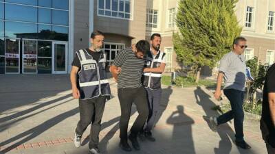 Burdur'da evine gelen adamı öldüren genç, çıkarıldığı mahkemece kasten adam