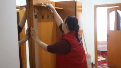 Aksaray Belediyesi, sosyal belediyecilik çalışmaları kapsamında evde bakım ve temizlik