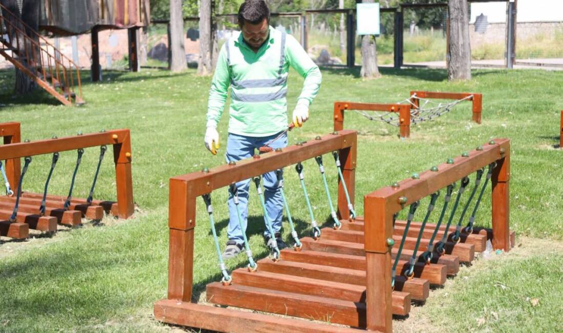 Macera Parkı yeni sezona hazırlanıyor: Aksaray’da adrenalin dolu günler geri dönüyor Aksaray Belediyesi, şehirde doğa ve eğlenceyi bir araya getiren Macera