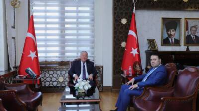 Niğde Cumhuriyet Başsavcı Vekili Kadir Aydın, Aksaray Valisi Murat Duru’yu