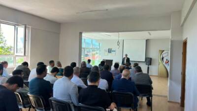 Ortaköy İlçe Müftülüğü tarafından düzenlenen seminerde, yaz Kur’an kurslarında görev