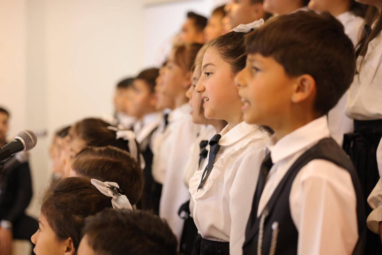 Sarıyahşi Kaymakamlığı tarafından düzenlenen Çocuk Korosu Türk Halk Müziği Konseri,