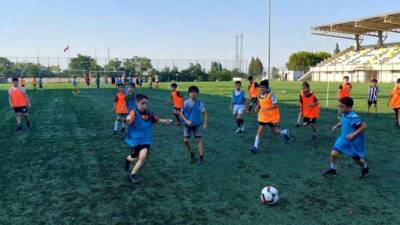 Aksaray Gençlik ve Spor İl Müdürlüğü, çocukların ve gençlerin yaz
