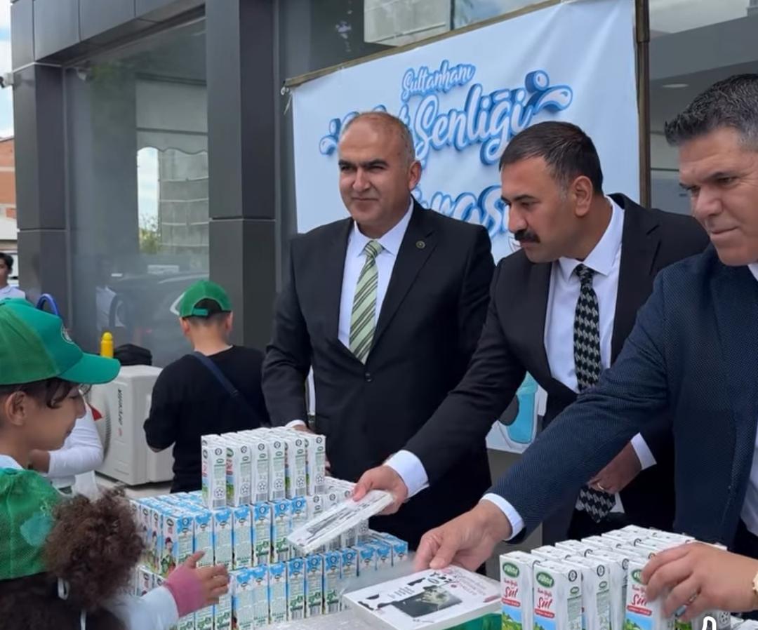 Aksaray'ın Sultanhanı ilçesinde, 1 Haziran Dünya Süt Günü kapsamında düzenlenen