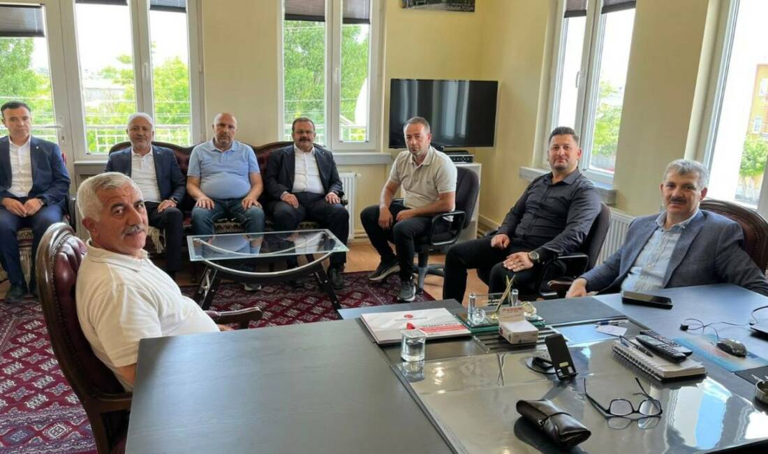 AK Parti heyeti Sağlık Beldesi’nde