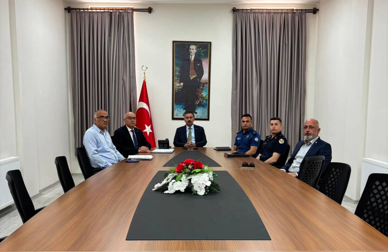 Sultanhanı Kaymakamı Bilal Göksun başkanlığında, hafta sonu gerçekleştirilecek Liselere Geçiş