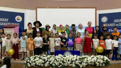 Maarifin Kalbinde Marifetli Gençlik” projesi kapsamında sahnelenen Pinokyo çocuk
