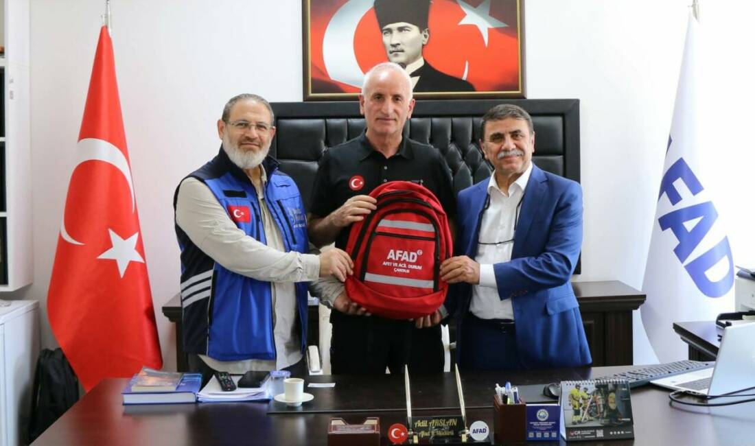 Deniz Feneri heyetinden AFAD’a ziyaret Deniz Feneri Derneği heyeti, Aksaray AFAD İl Müdürlüğü’nü ziyaret ederek