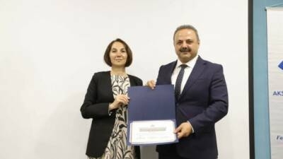Aksaray Üniversitesi ile TİKA iş birliğinde düzenlenen “Yabancı Dil Olarak