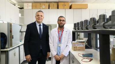 Aksaray Üniversitesi (ASÜ) araştırmacıları, antibiyotik kirliliğinin önlenmesi ve atık kaynaklı