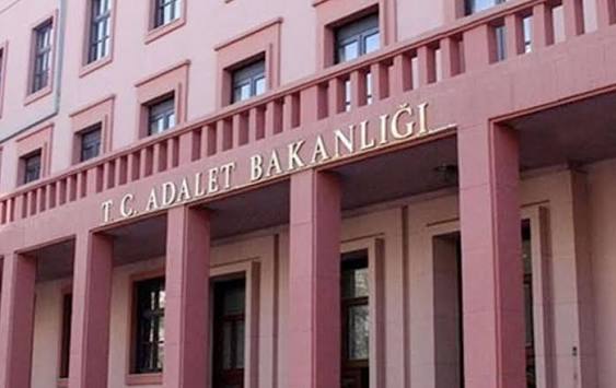 81 İlde Suç Örgütlerine Nefes Aldırmayacak Genelge Adalet Bakanı Akın Gürlek, 81 ildeki 175 Ağır Ceza Mahkemesi